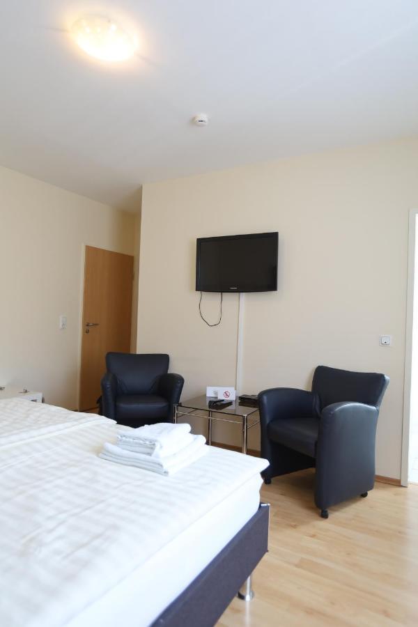 Hotel Restaurant Zagreb Köln Kültér fotó